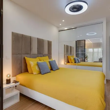 Apartment The Noble - Luxury Stylish With Sea View Portimao